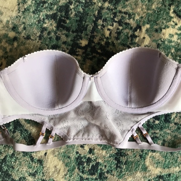 Victoria’s Secret Bra purple strapless lace - Picture 6 of 6